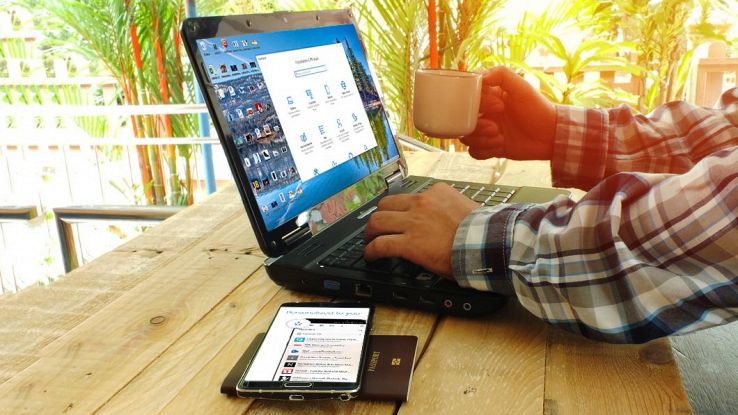 Come collegare lo smartphone con il computer con windows 10