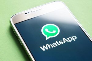 Attenzione WhatsApp a pagamento dal 13 gennaio 2018 una Bufala