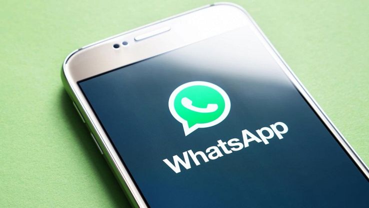 Attenzione WhatsApp a pagamento dal 13 gennaio 2018 una Bufala