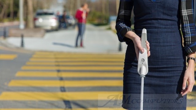 WeWalk il bastone smart per i non vedenti