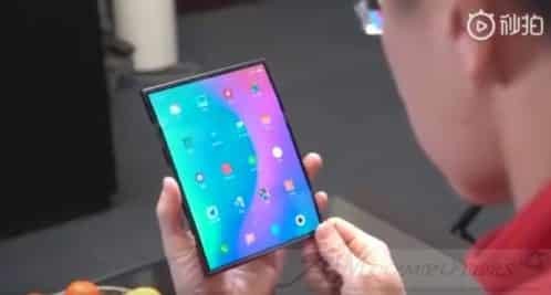 Xiaomi presenta il suo smartphone pieghevole