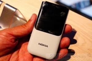Nokia 2720 Flip: Telefono a conghiglia e connettività 4G